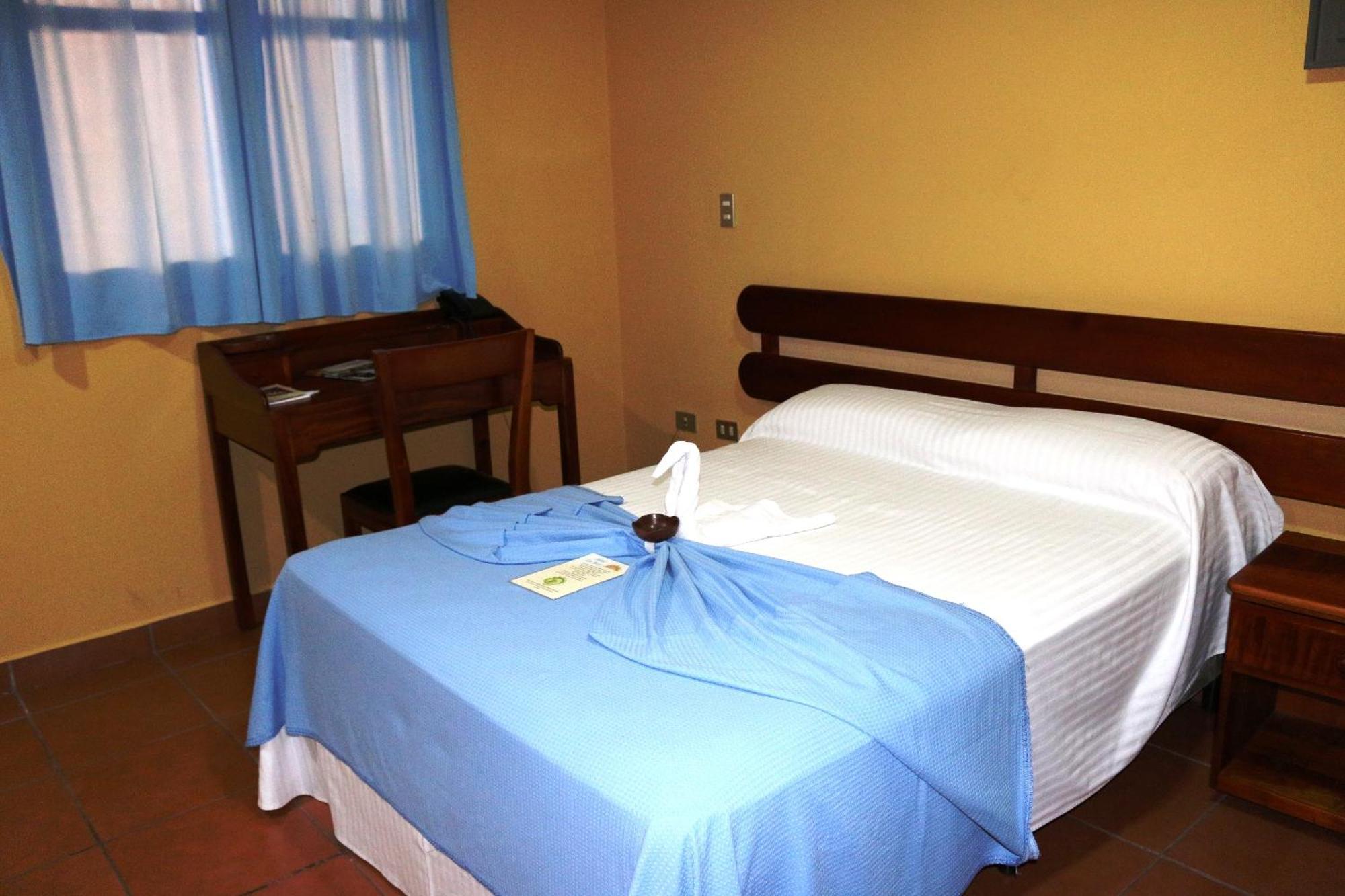 Hotel Los Arcos Estelí Kamer foto